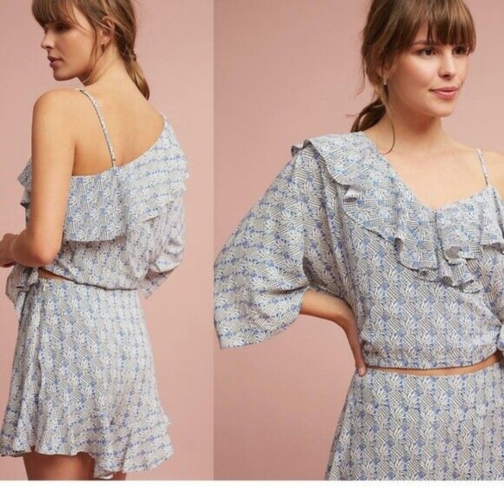Anthropology Meave  2-piece set top and shorts with pineapple print
